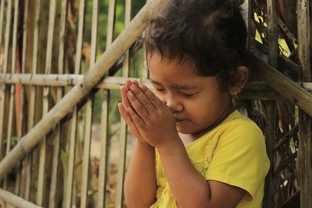 Recension : thème la prière